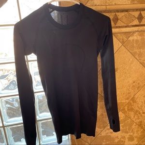 Lulu lemon long sleeve shirt